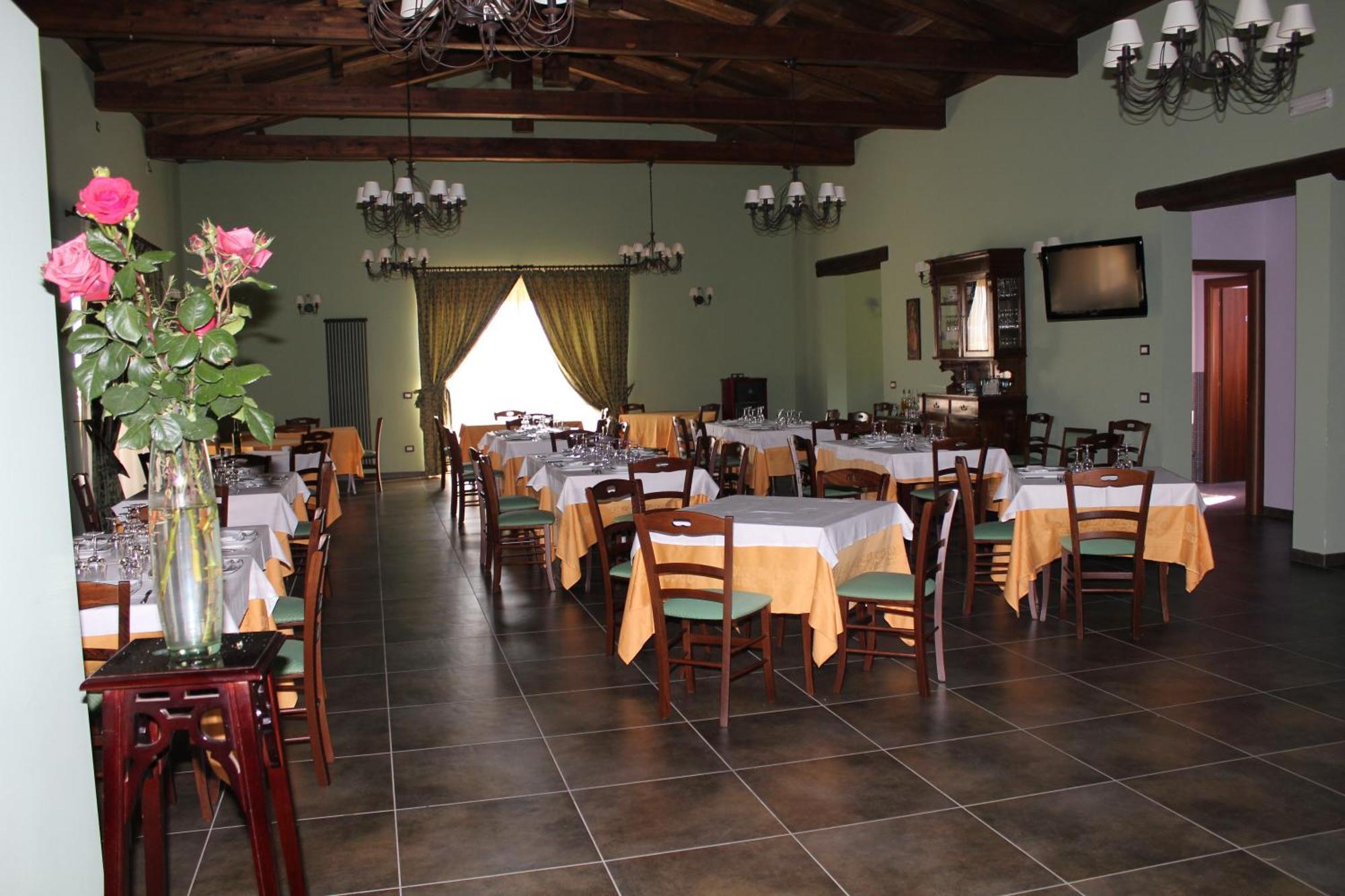 Agriturismo Il Borgo Degli Ulivi Розето дели Абруци Екстериор снимка