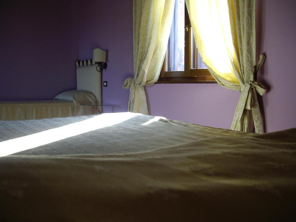 Agriturismo Il Borgo Degli Ulivi Розето дели Абруци Стая снимка