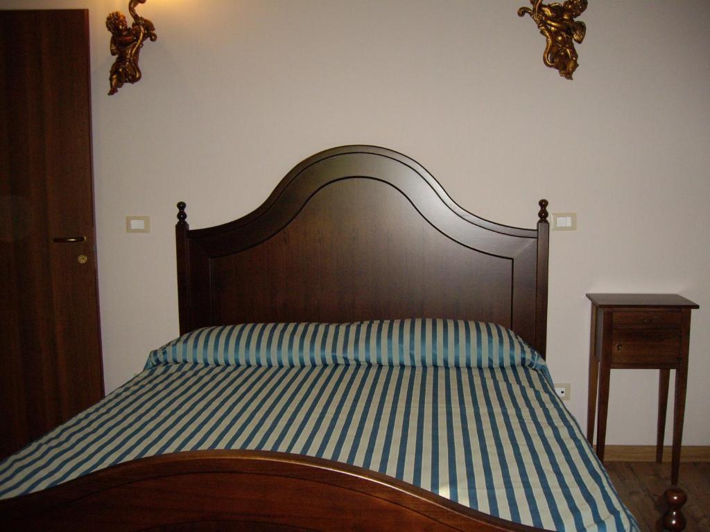 Agriturismo Il Borgo Degli Ulivi Розето дели Абруци Стая снимка